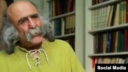 کیوان صمیمی، روزنامه‌نگار ایرانی