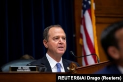众议院情报委员会主席希夫在听证会上。(2019年9月27日)