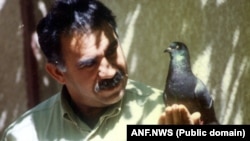 Abdullah Ocalan Rêberê PKK'ê yê Zîndankirî li Îmralî-Tirkyê