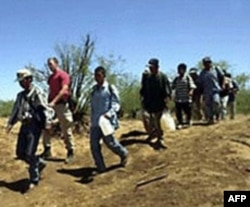 Prezident Obama Texasdakı çıxışlarında miqrasiya islahatlarına çağırdı