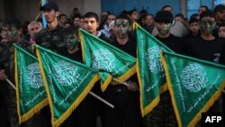 گروه اسلامگرای حماس با حمایت جمهوری اسلامی ایران به مبارزه با اسرائیل مشغول بود. 