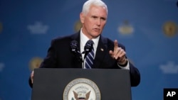 资料照：美国副总统彭斯