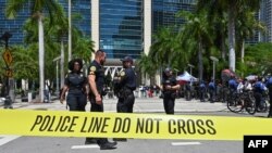 مقابل دادگاه تفهیم اتهام دونالد ترامپ در میامی