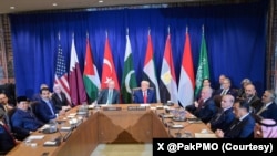 دونالد ترامپ سه‌شنبه شب با رهبران ترکیه، پاکستان، اردن، قطر، مصر و اندونزی دیدار کرد. 