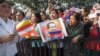Hundreds of thousands of Cambodians march at a funeral procession, for Kem Ley, heading to his homeland in Takeo province, Sunday July 24, 2016. (Leng Len/VOA Khmer)