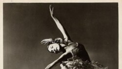 Former child soldiers of the AFRC, Armed Forced Revolutionary Council of Johnny Paul Koroma, near Freetown, Sierra Leone, May, 2000. (N. Barge/VOA)