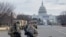 USA, Washington, member of the National guard in front of The Congress