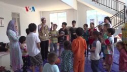 TV SHOW Perempuan SH+E Magazine: Perkawinan Anak & Pengungsi Anak (2)