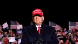 美国总统特朗普在威斯康星州竞选。（2020年11月2日）