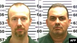 David Sweat (izquierda) y Richard Matt.