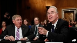 卫生与公共服务部部长汤姆·普莱斯