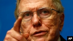 联合国朝鲜人权调查委员会主席迈克尔•科比（资料照）