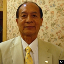 蒙特利公园市副市长黄维刚