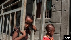 Faayilii- Ijoollee mana xiyyitiidhan dhahame fundura tabatan, Bisoobar, Tigraay, Muddee 9, 2020. 