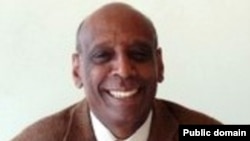 ዶ/ር ፍቅሩ ማሩ