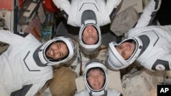 Враќање на екипажот на „SpaceX“.