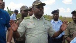 Priões angolanas estão superlotadas - 1:24