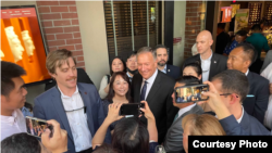 前美国国务卿蓬佩奥2021年10月17日与旅美港人互动（来自蓬佩奥的推特账号）