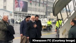 阿富汗谈判团队前往多哈。(2021年1月5日)