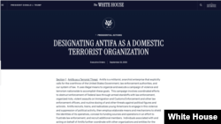 2025年9月22日，特朗普总统签署了行政令，将“安提法”(Antifa，意为反法西斯运动)指定为“国内恐怖组织”。