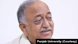 ڈاکٹر مغیث الدین شیخ (فائل فوٹو)