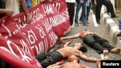 Sebuah demonstrasi mahasiswa untuk memperingati tragedi Semanggi. (Foto: Dok)