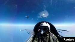 中国人民解放军东部战区在台湾周边进行联合军事演习.