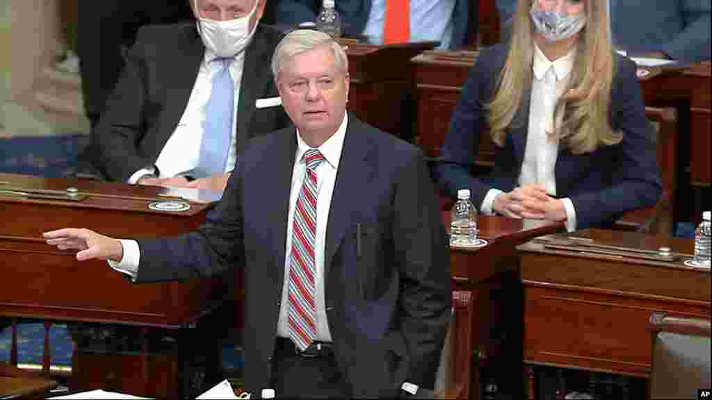 یکی از سناتورهای ارشد سنا، لیندزی گراهام بود که از نزدیکان پرزیدنت ترامپ محسوب می شود اما گفت به تایید انتخابات رای می دهد. 