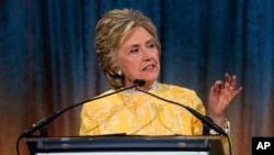Hillary Clinton, récipiendaire du prix américain Heroes for Children, soutient le Fonds pour la santé des enfants, New York, 23 mai 2017.