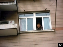 冯正虎被囚禁于位于上海仁和苑的家中