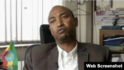 በትምሕርት ሚኒስቴር የኮሙዩኒኬሽንስ ጉዳዮች ዳይሬክቶሬት ዳይሬክተር ተወካይና ከፍትኛ ባለሞያ አቶ አህሕመድ ሲራጅ 