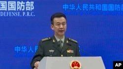 中国国防部发言人吴谦2月23日表示，澳大利亚对中国近期在澳大利亚和新西兰之间的国际水域进行实弹演习的指责是“蓄意炒作”。