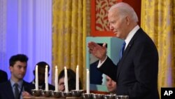 جو بایدن در مراسم عید حنوکا در کاخ سفید