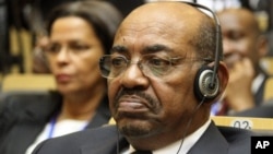 Sudan's President Omar al-Bashir attends the African Union summit in Addis Ababa, Ethiopia, July 15, 2012.