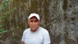 Astara İdman məktəbinin futbol üzrə müəllimi Etibar Axundov