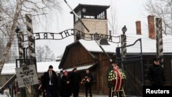 عکس از آرشیو