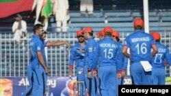 افغانستان باید له هانک کانګ څخه لوبه وګټي چې د ورتلو هېلې یې زیاتې شي.