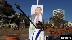 "Badhaasichi bu’aa hojii kiyyaa qofa otuu hin taane bu’aa ifaajjee uummataati"