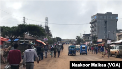 Horro Guduruu Wallaggaa, Aanaa Amuruu keessatti namoonni hidhaman yeroo dheeraaf seeratti akka hin dhihaatiin komatu, maatii isaanii keessaa (Suuraa faayilii)  