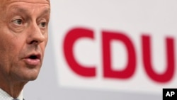 فریدریش مرتس، نامزد حزب دموکرات مسیحی آلمان.