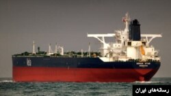 تولید نفت ۲۳ درصد از درآمدهای ایران را تشکیل می دهد.