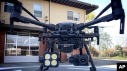 配备热成像摄像机的中国大疆无人机（2018资料照片）