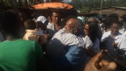 ካብ ከተማ ደብረማርቆስ ቅድሚ 20 ዓመት ዝተሰጉ ኤርትራውያን ኣሕዋት ዳግም ኣብ ዝተመልስሉ እዋን ድሙቕ ኣቀባብላ ይግብረሎም