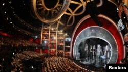 L'animateur Jimmy Kimmel lors de la 89e cérémonie des Oscars au Dolby Theatre à Los Angeles, dimanche 26 février 2017
