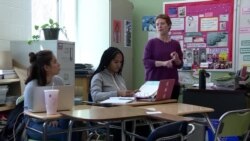 Les élèves apprennent à identifier les "fake news" aux Etats-Unis