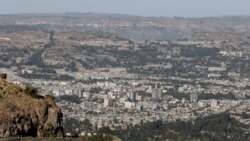 በትግራይ ዩኒቨርሲቲዎች የነበሩ ተማሪዎች የተወሰኑት በእግራቸው  እየወጡ ነው