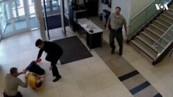 美国一男子为逃庭纵身跳下阳台摔成重伤