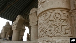 مسجد ۹ گنبد، ساحۀ تاریخی در بلخ