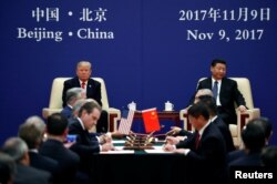 آقای ترامپ و رئیس جمهوری چین در چند نشست اقتصادی نیز در پکن حضور یافتند.