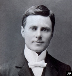 His father wanted to make bed posts and butter churns but Bud Hillerich convinced him to make bats instead.